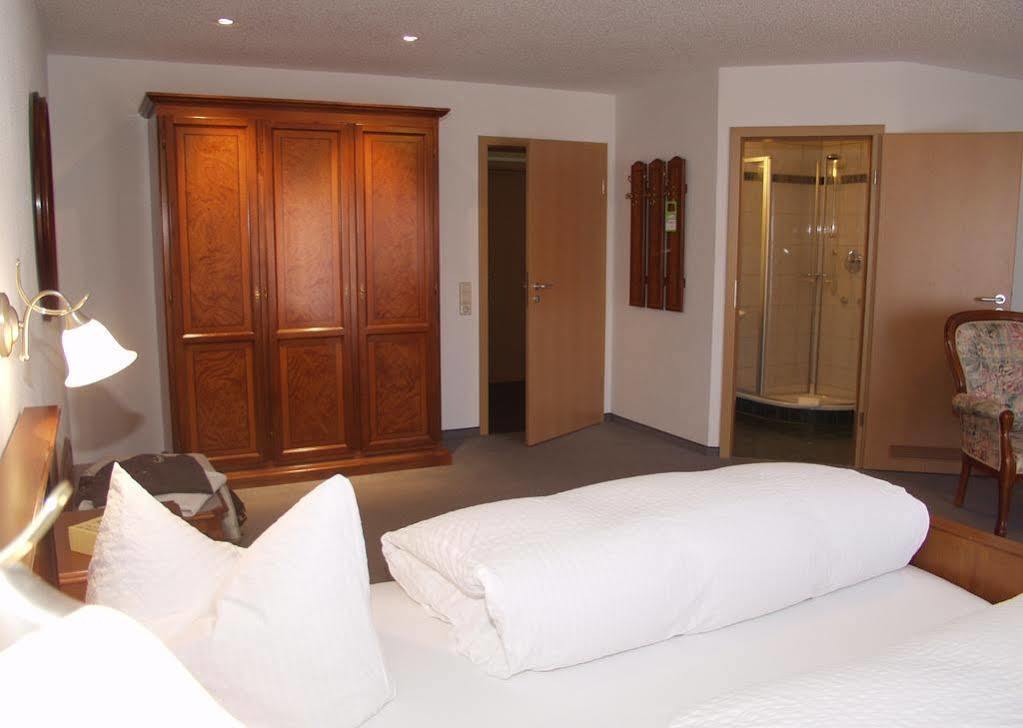 Furstenberg  Hotel Roessle מראה חיצוני תמונה